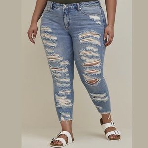 Torrid Straight Classic Denim High-Rise Jean size 28 tall